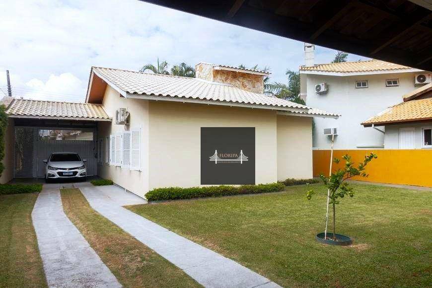 Casa à venda com 3 quartos, 164m² - Foto 25