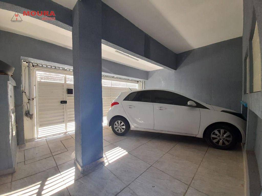 Casa à venda com 4 quartos, 159m² - Foto 3