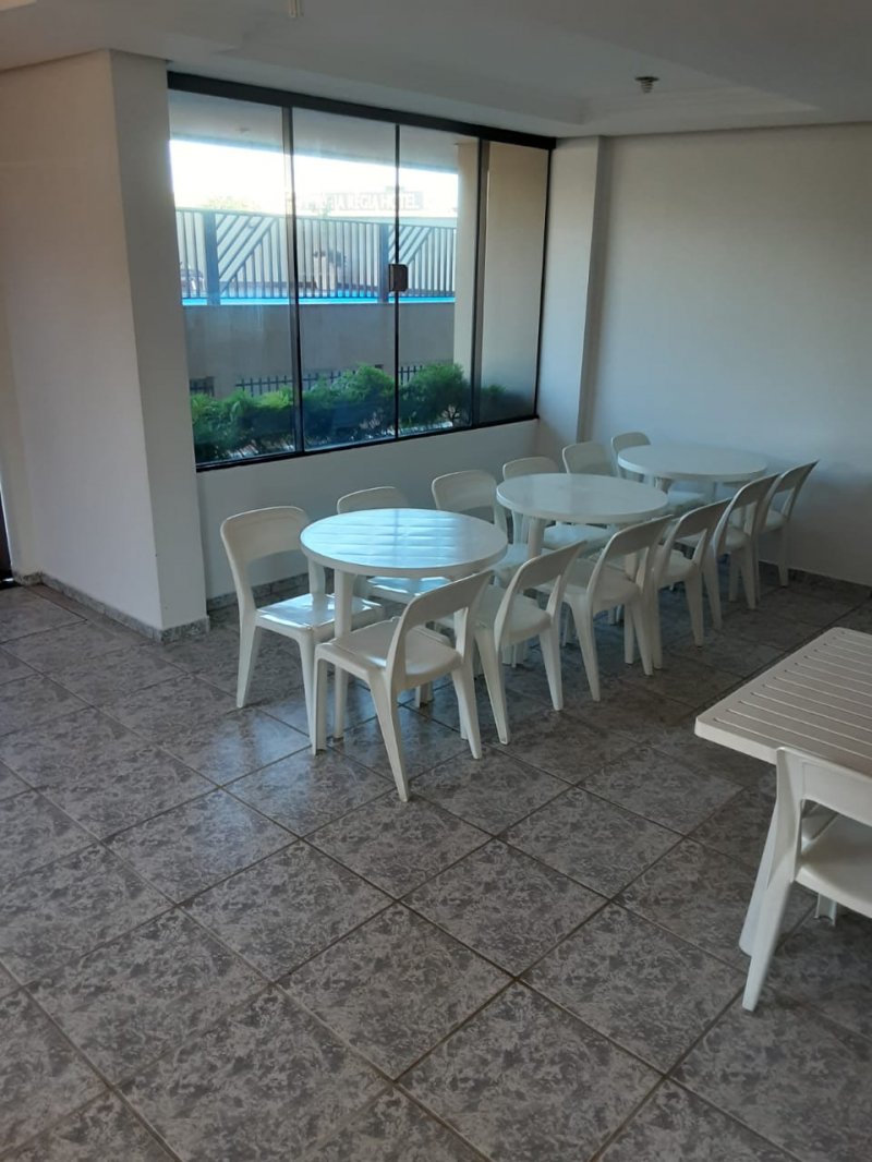 Apartamento à venda com 3 quartos, 125m² - Foto 9