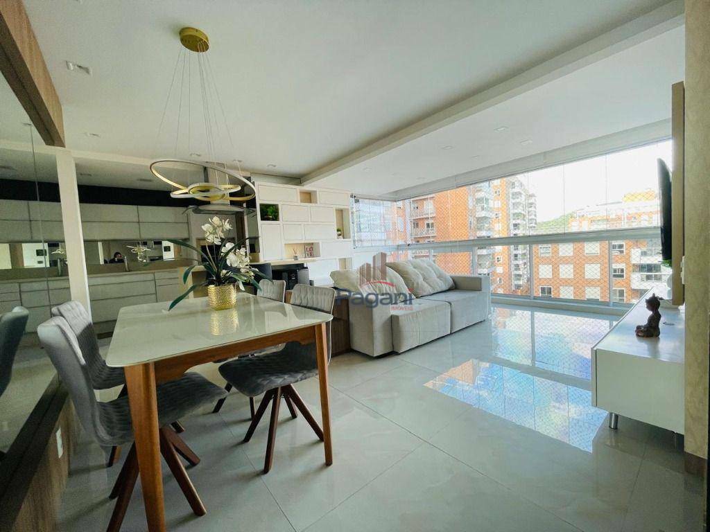 Apartamento à venda com 2 quartos, 89m² - Foto 25