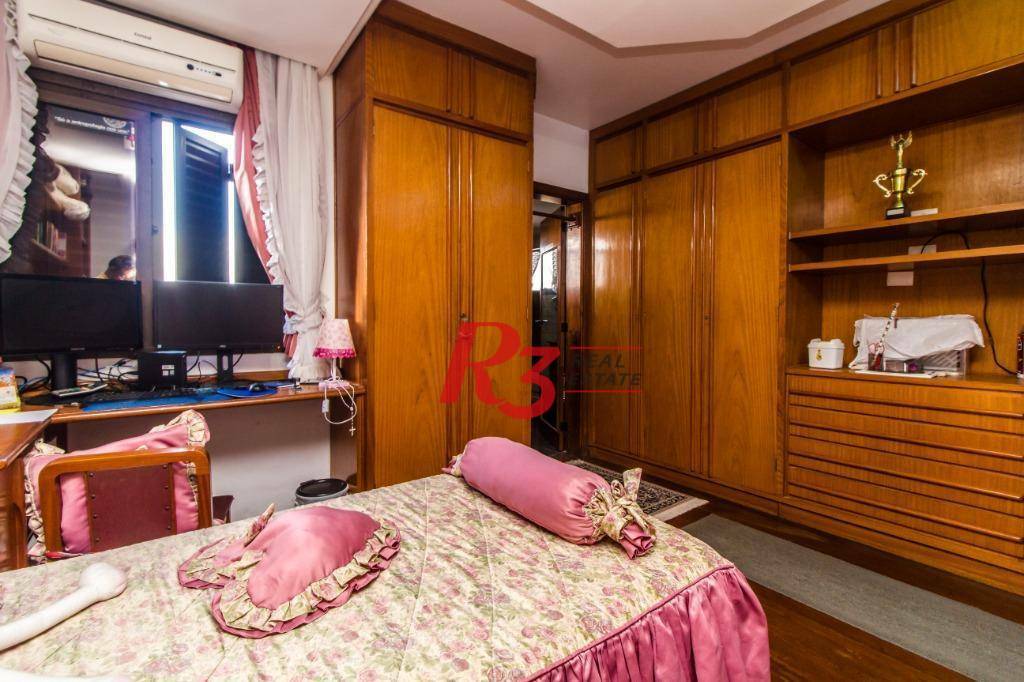 Apartamento à venda com 4 quartos, 201m² - Foto 25