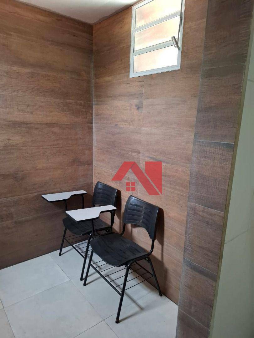 Casa à venda com 2 quartos, 80m² - Foto 20