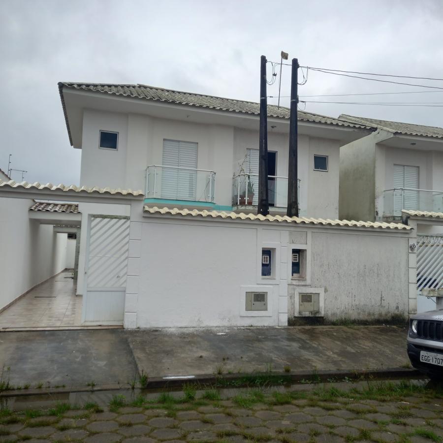 Casa à venda com 2 quartos, 150m² - Foto 1