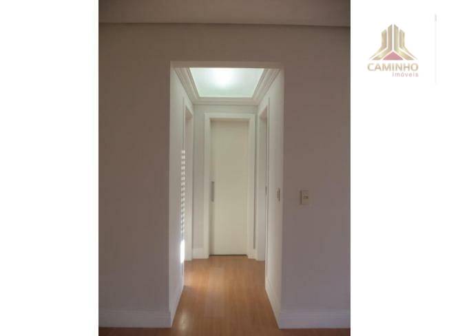 Apartamento à venda com 2 quartos, 70m² - Foto 9