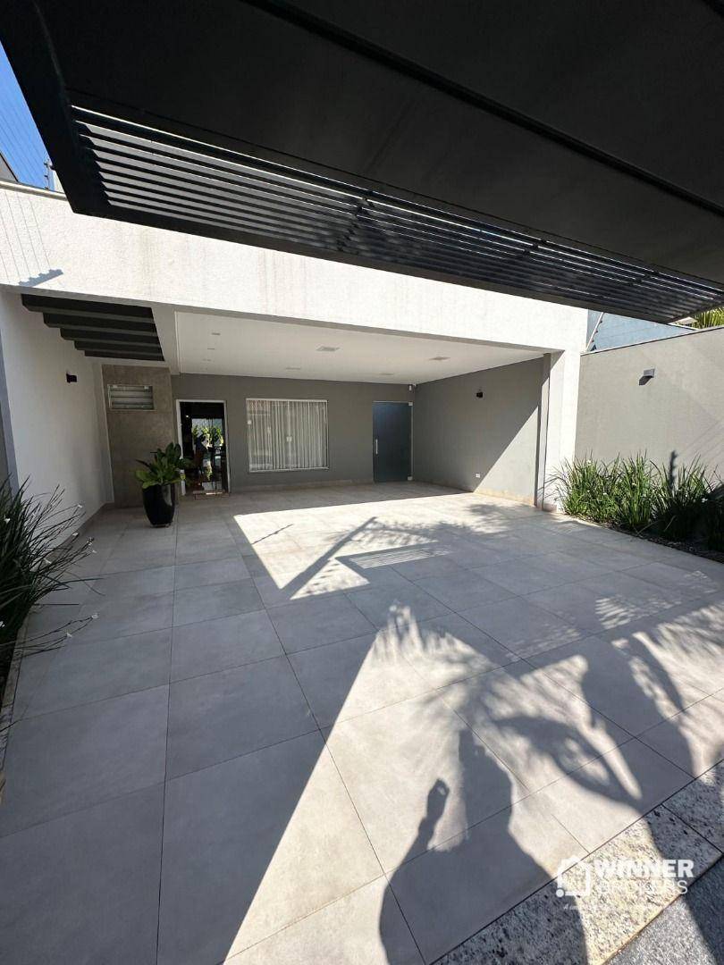 Sobrado, 3 quartos, 246 m² - Foto 2