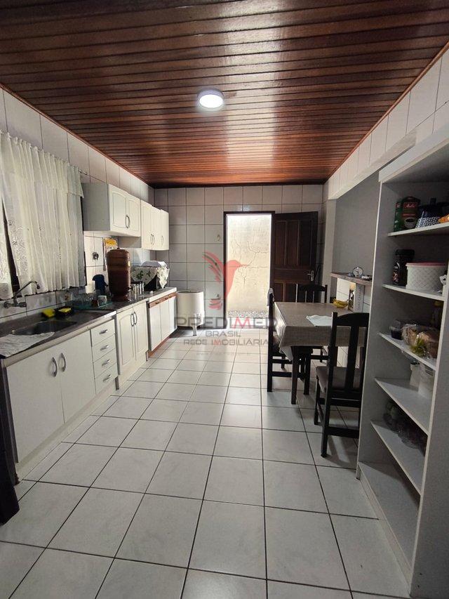 Casa à venda com 3 quartos, 171m² - Foto 13