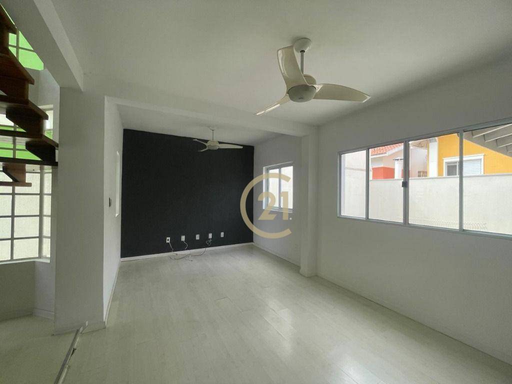 Casa de Condomínio à venda e aluguel com 3 quartos, 103m² - Foto 3