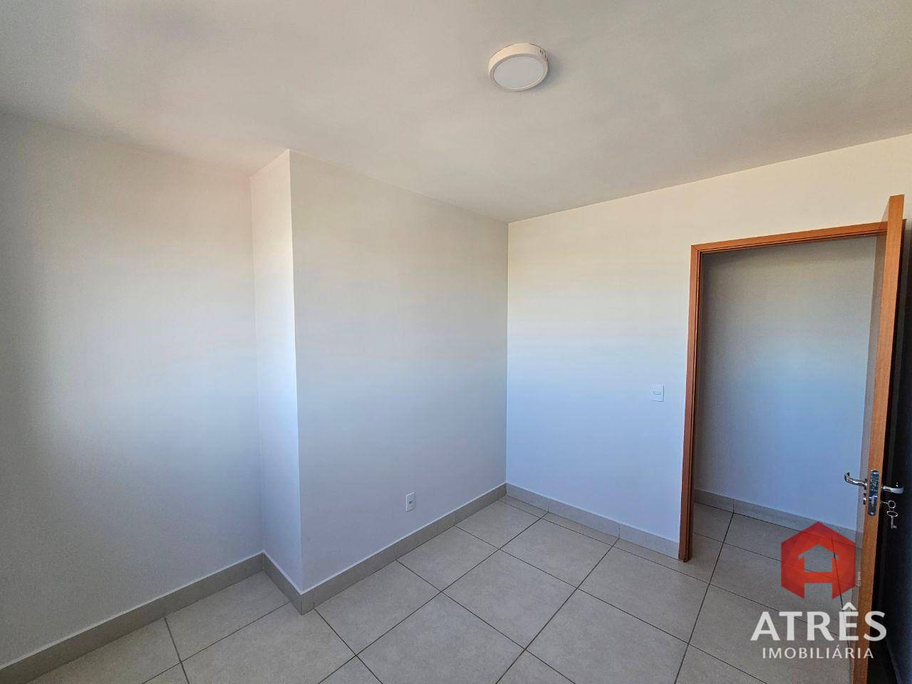 Apartamento para alugar com 2 quartos, 55m² - Foto 6