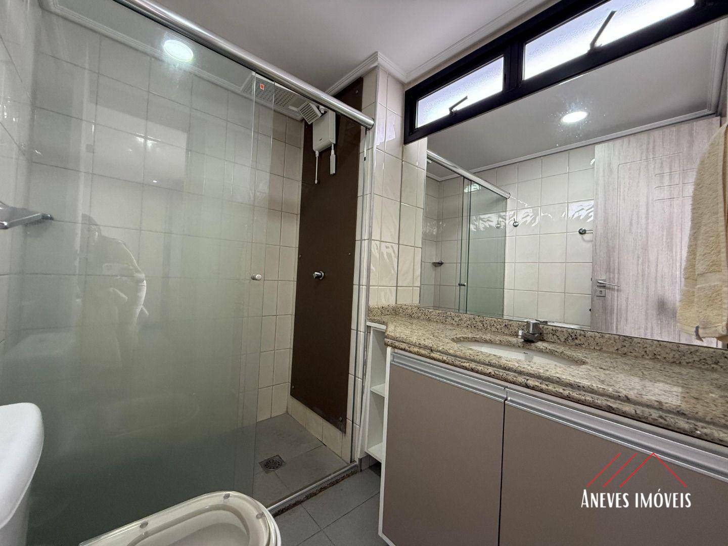 Apartamento à venda com 3 quartos, 221m² - Foto 36