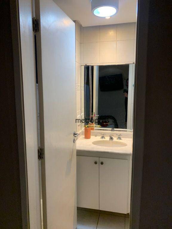 Apartamento à venda com 2 quartos, 60m² - Foto 19