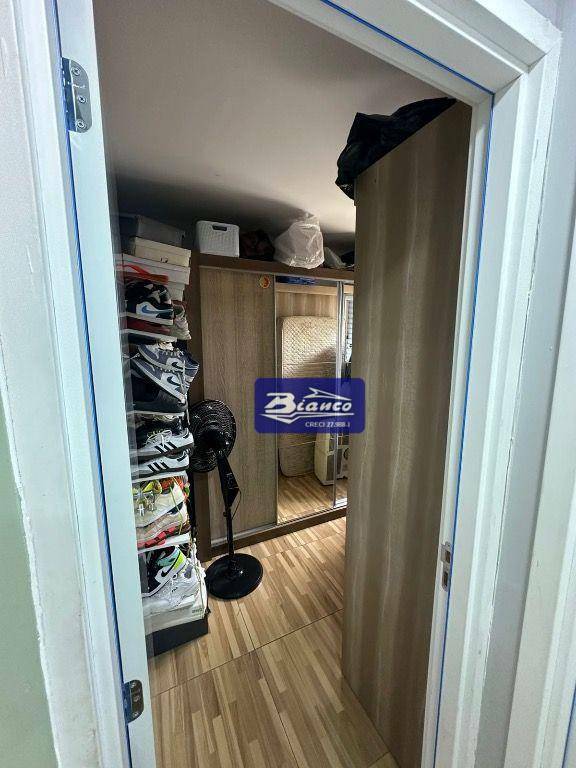 Apartamento à venda com 2 quartos, 56m² - Foto 8