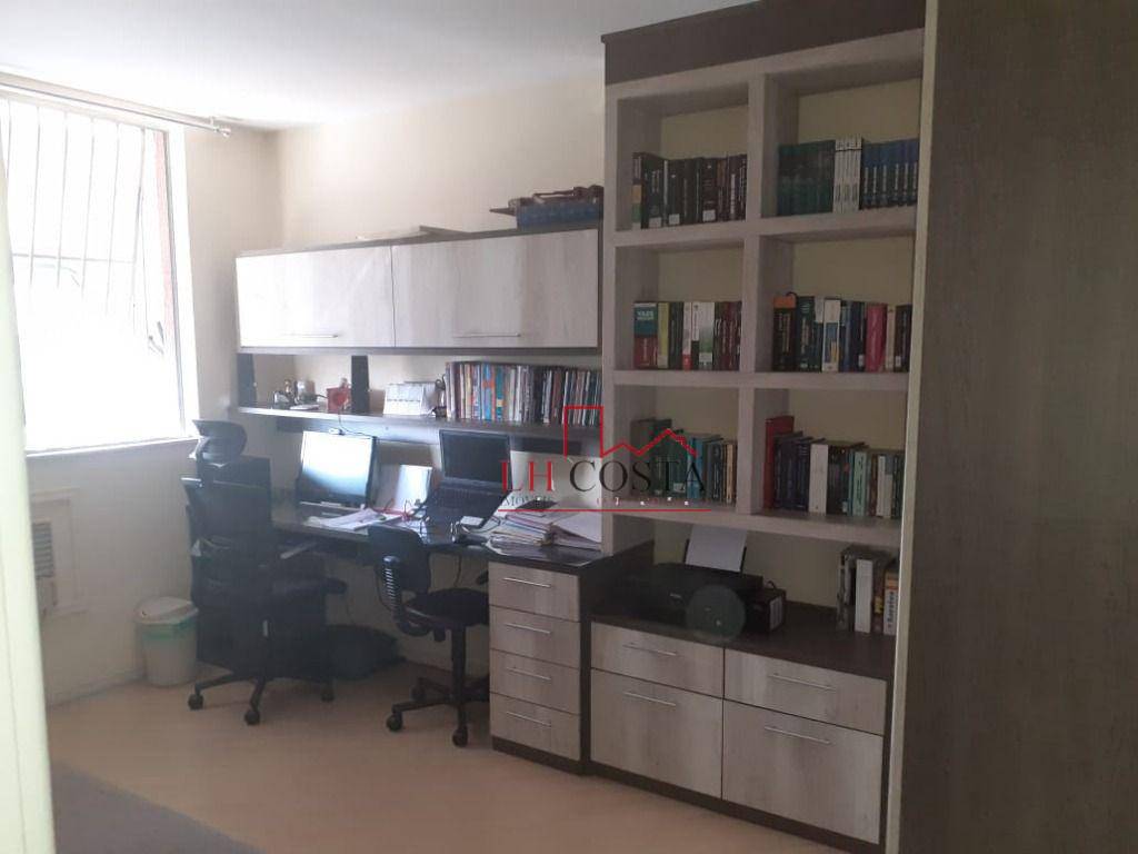 Apartamento à venda com 3 quartos, 90m² - Foto 17