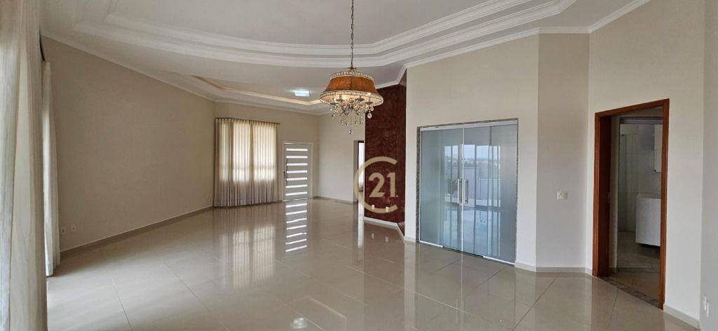 Casa à venda e aluguel com 5 quartos, 394m² - Foto 4