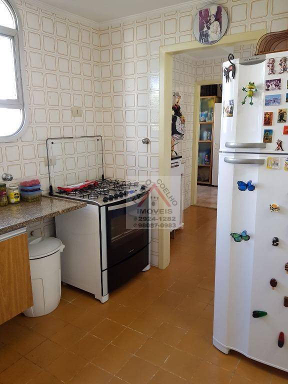 Apartamento à venda com 5 quartos, 269m² - Foto 20