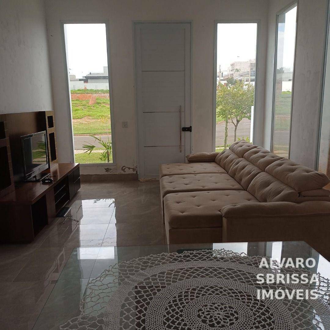 Casa de Condomínio à venda com 3 quartos, 238m² - Foto 4