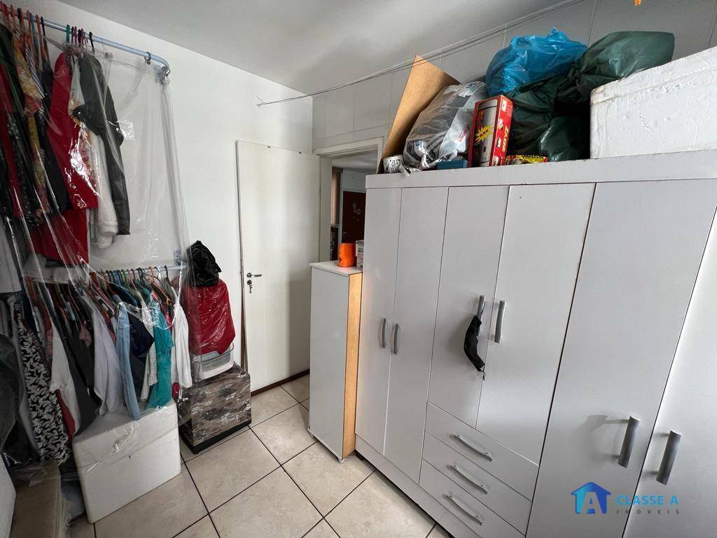 Apartamento à venda com 2 quartos, 46m² - Foto 11