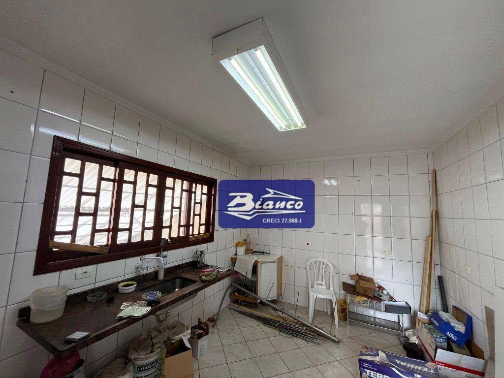 Sobrado à venda com 3 quartos, 110m² - Foto 7