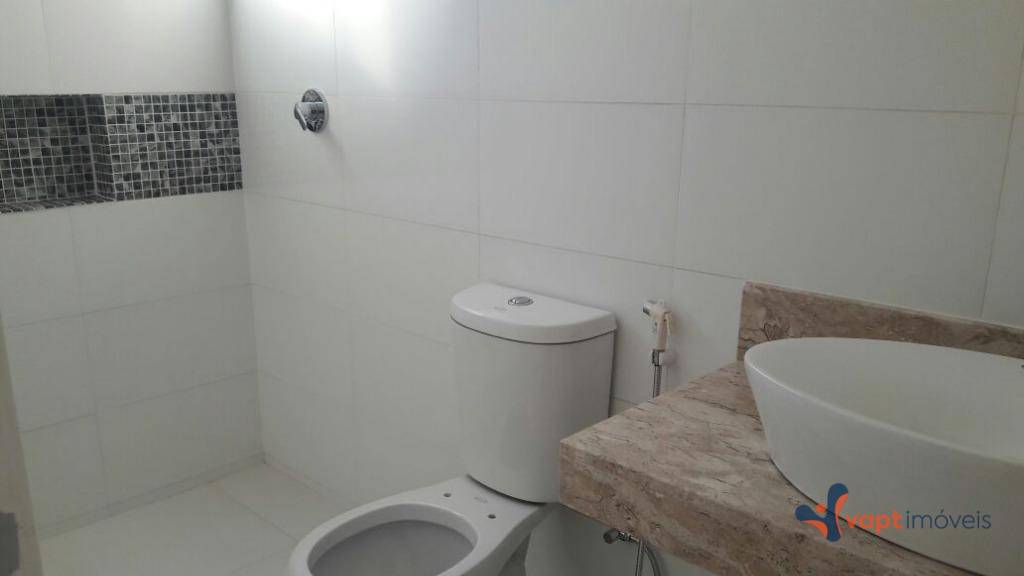 Sobrado à venda com 3 quartos, 224m² - Foto 9