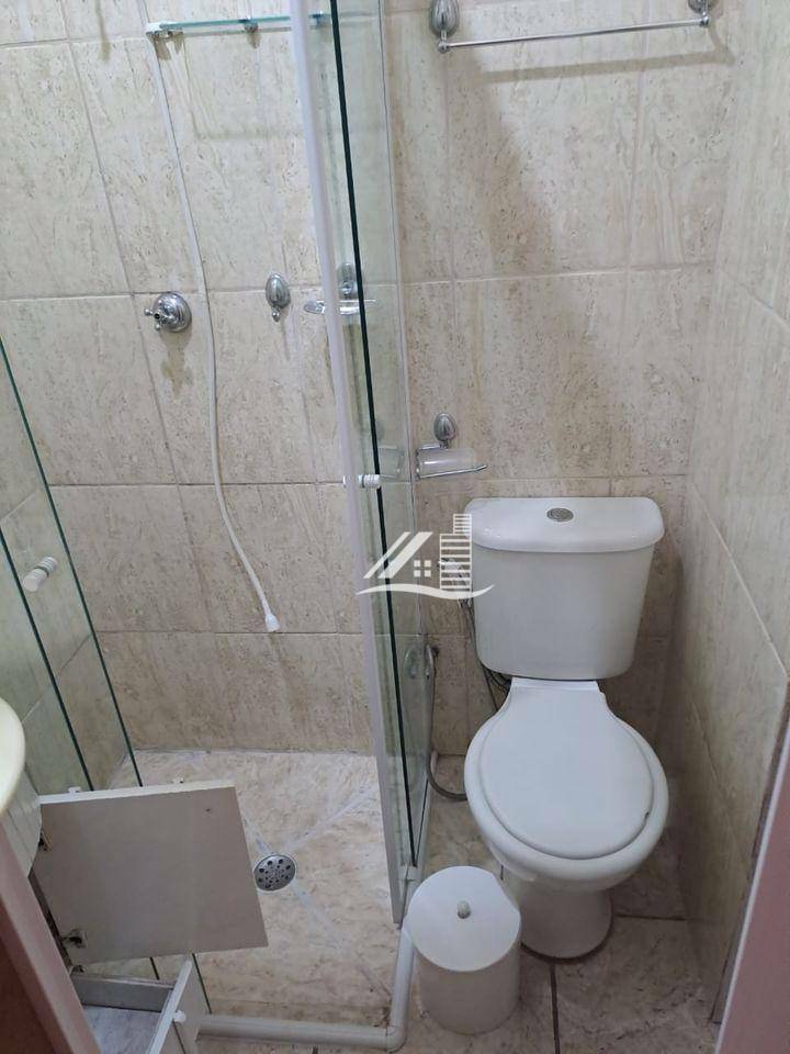 Casa à venda com 2 quartos, 190m² - Foto 15