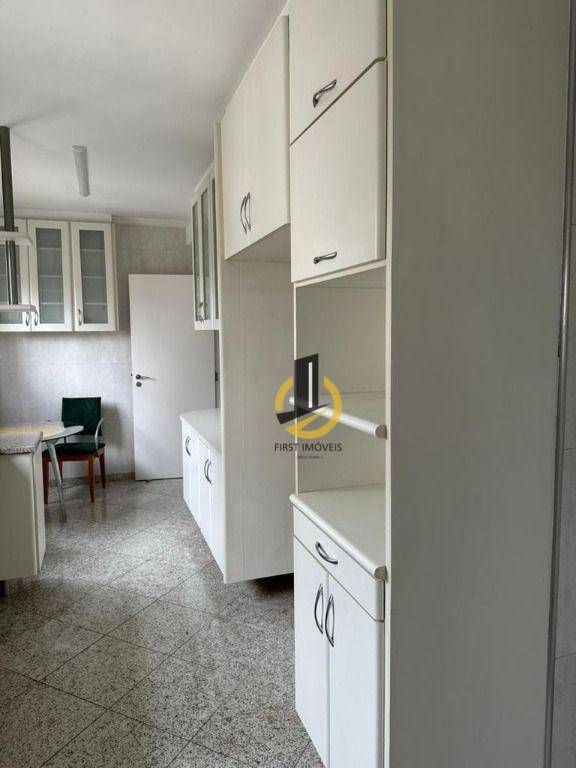 Apartamento à venda com 3 quartos, 131m² - Foto 5