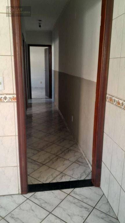 Casa para alugar com 2 quartos, 60m² - Foto 2