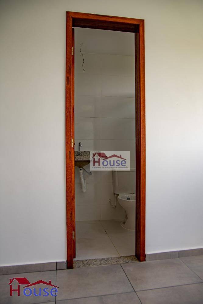 Casa à venda com 2 quartos, 100M2 - Foto 17