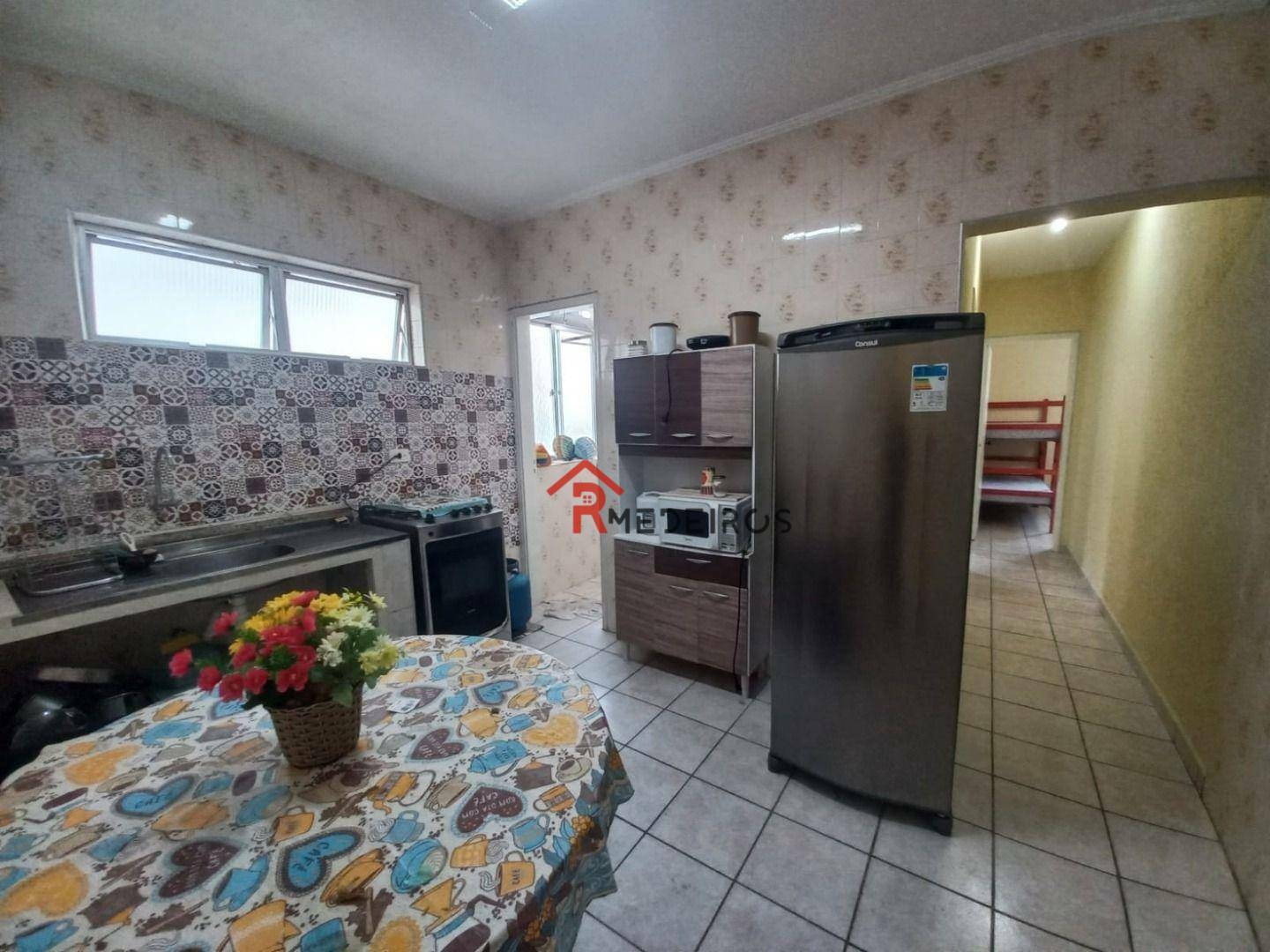 Apartamento à venda com 2 quartos, 62m² - Foto 2