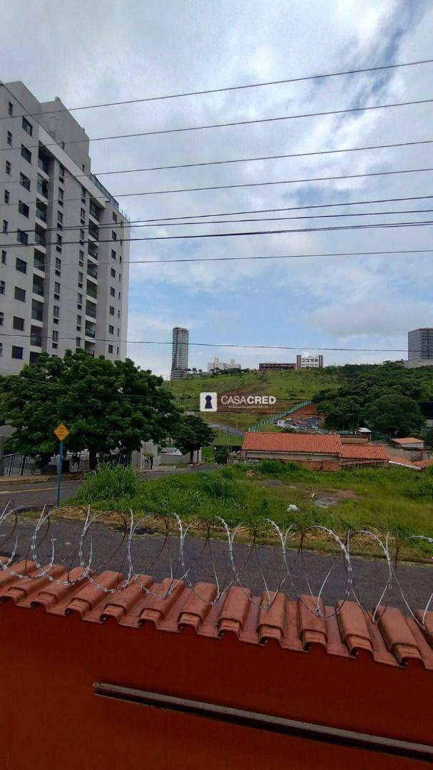 Casa à venda e aluguel com 5 quartos, 260m² - Foto 17