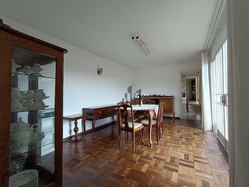 Casa, 4 quartos, 240 m² - Foto 15