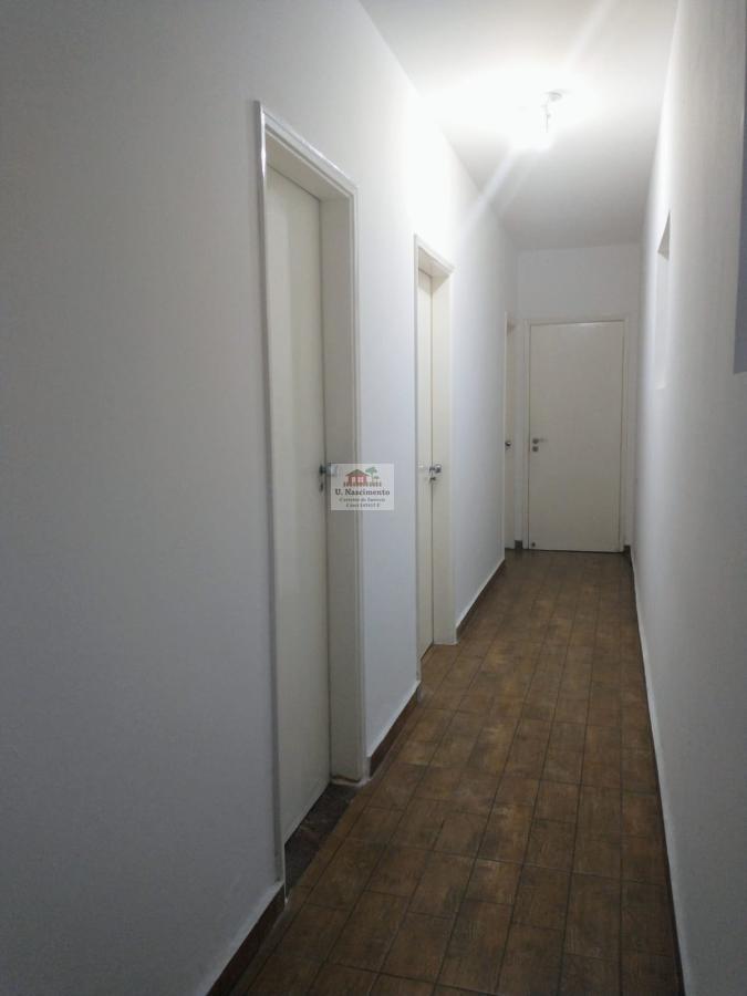 Casa à venda com 3 quartos, 300m² - Foto 11