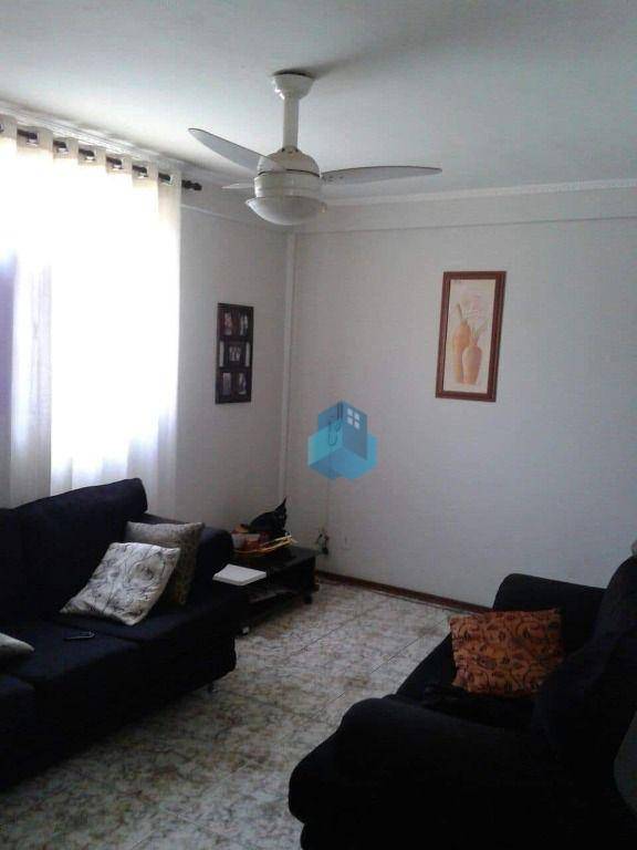 Apartamento à venda com 2 quartos, 55m² - Foto 4