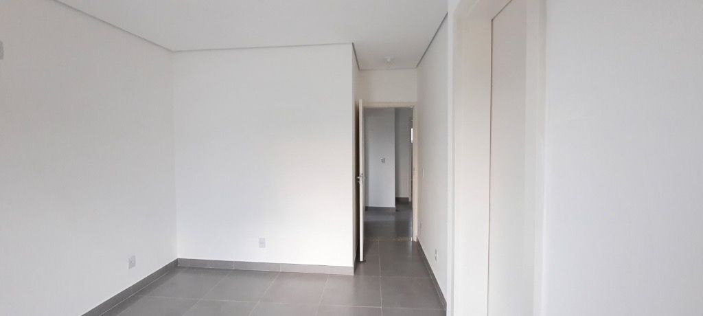 Casa à venda com 3 quartos, 100m² - Foto 11