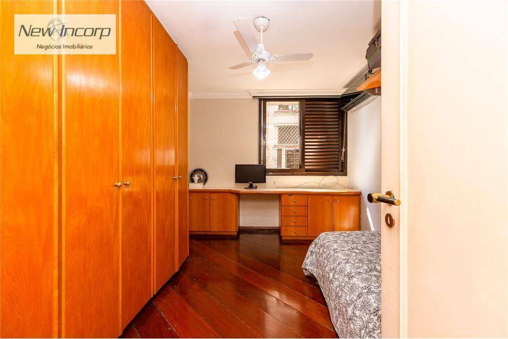 Apartamento à venda com 3 quartos, 144m² - Foto 24