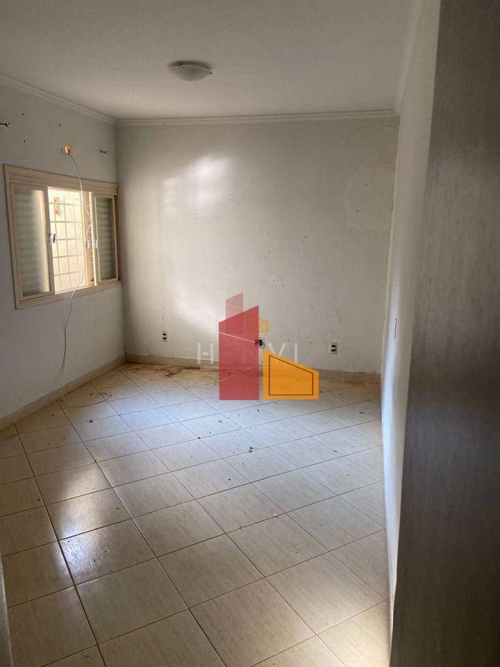 Casa à venda com 4 quartos, 241m² - Foto 10