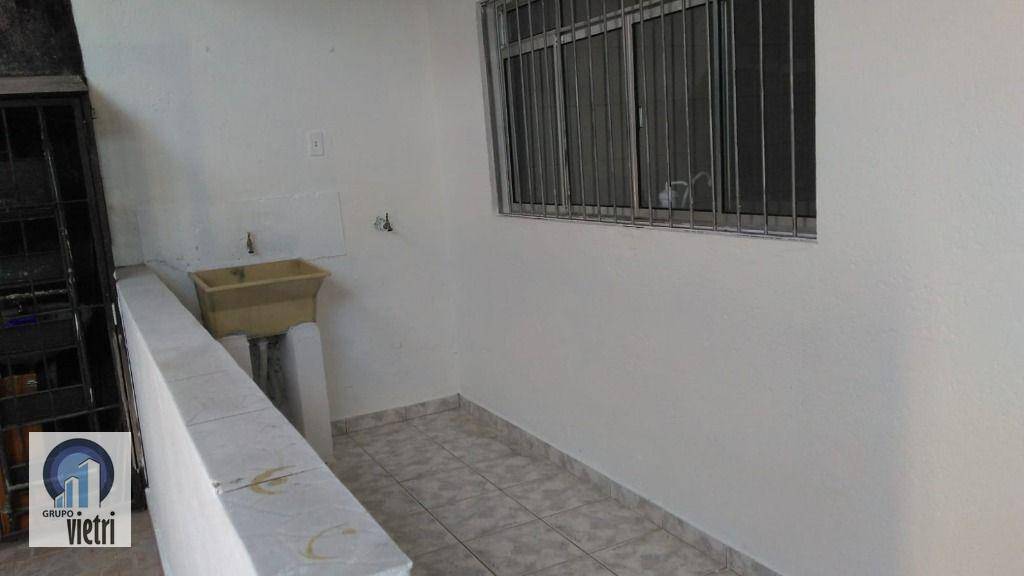 Sobrado para alugar com 1 quarto, 60m² - Foto 2