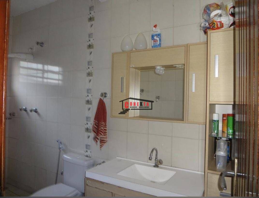 Chácara à venda com 2 quartos, 240m² - Foto 14