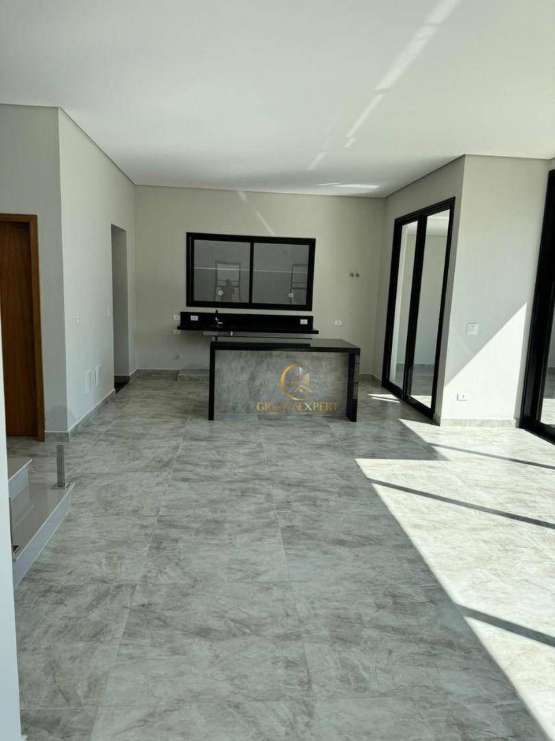 Sobrado à venda com 4 quartos, 293m² - Foto 18