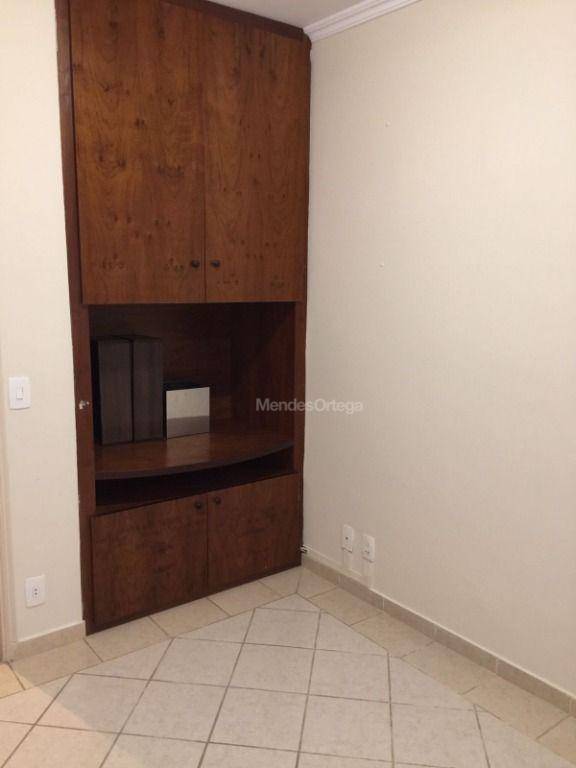 Apartamento à venda com 3 quartos, 85m² - Foto 12