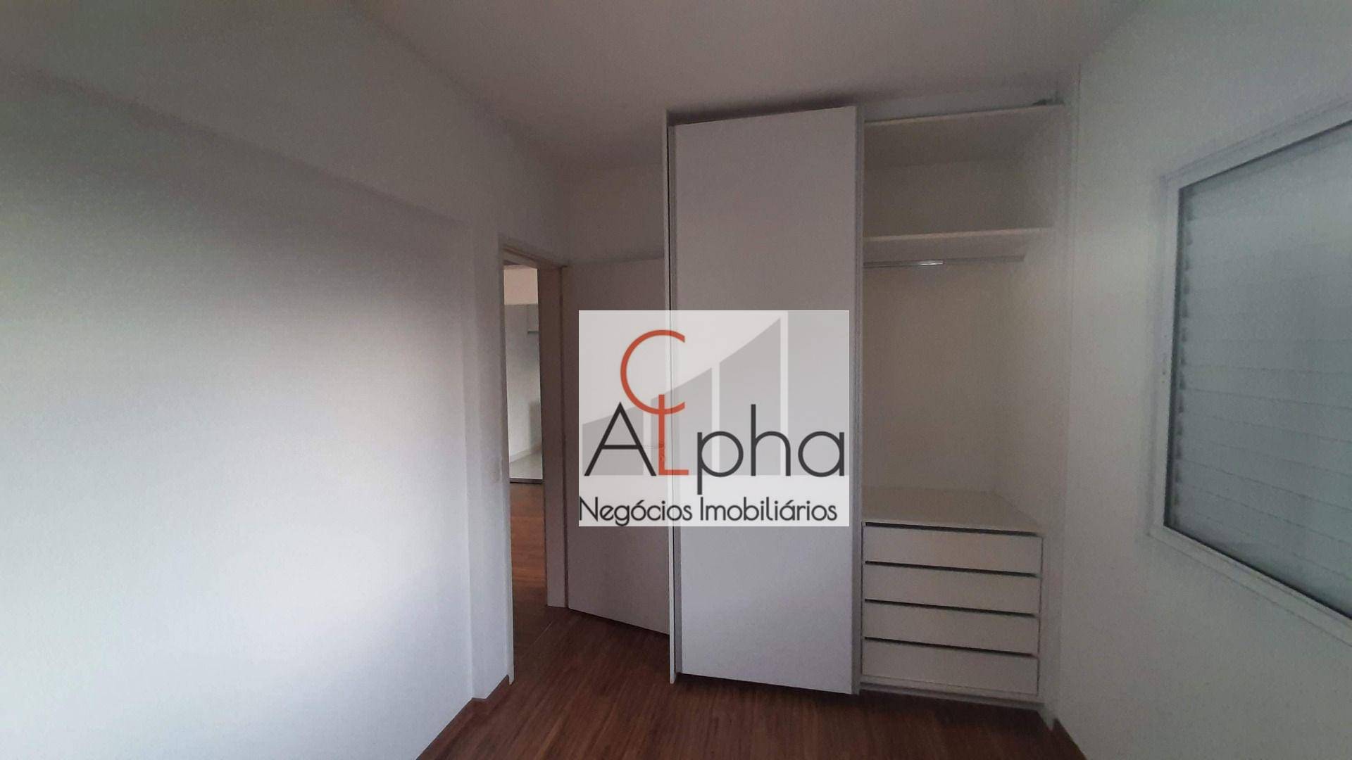 Apartamento para alugar com 2 quartos, 64m² - Foto 24