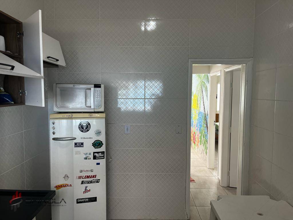 Casa à venda com 2 quartos, 120m² - Foto 15