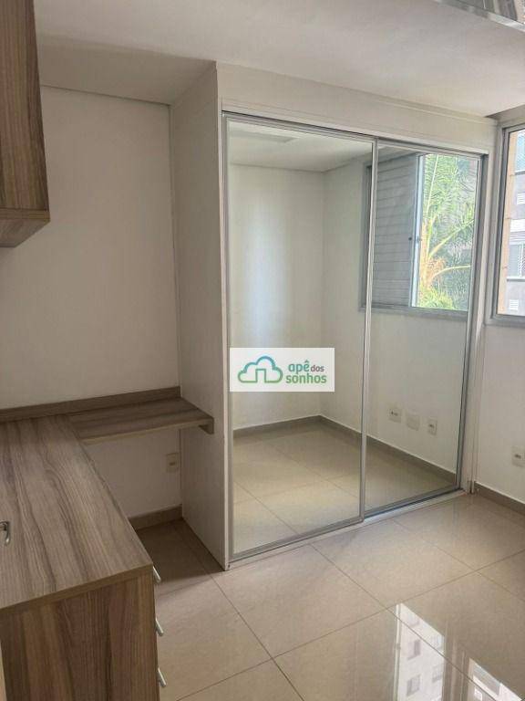 Apartamento à venda com 2 quartos, 44m² - Foto 8