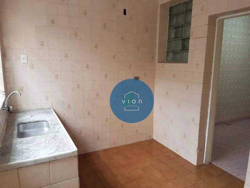 Casa à venda com 2 quartos, 160m² - Foto 12