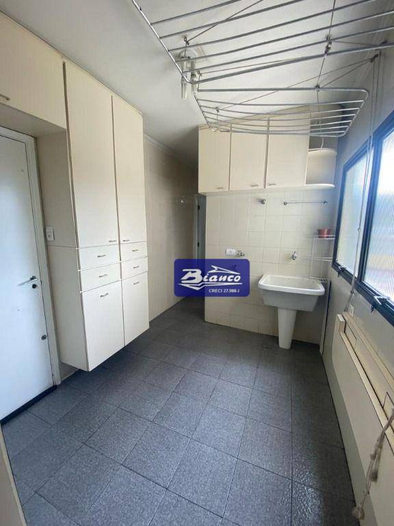 Apartamento à venda com 4 quartos, 168m² - Foto 17