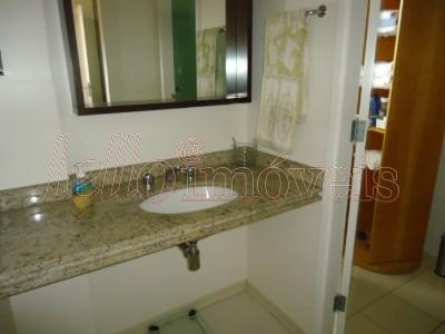 Apartamento para alugar com 2 quartos, 70m² - Foto 8