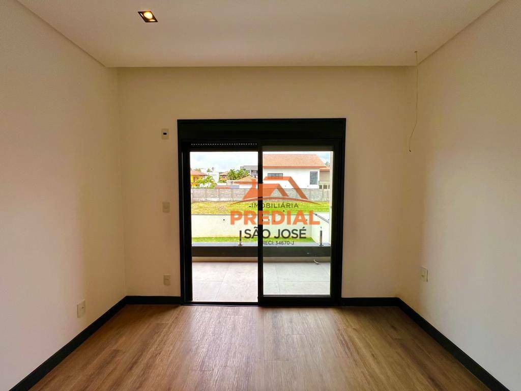 Casa de Condomínio à venda com 4 quartos, 460m² - Foto 19