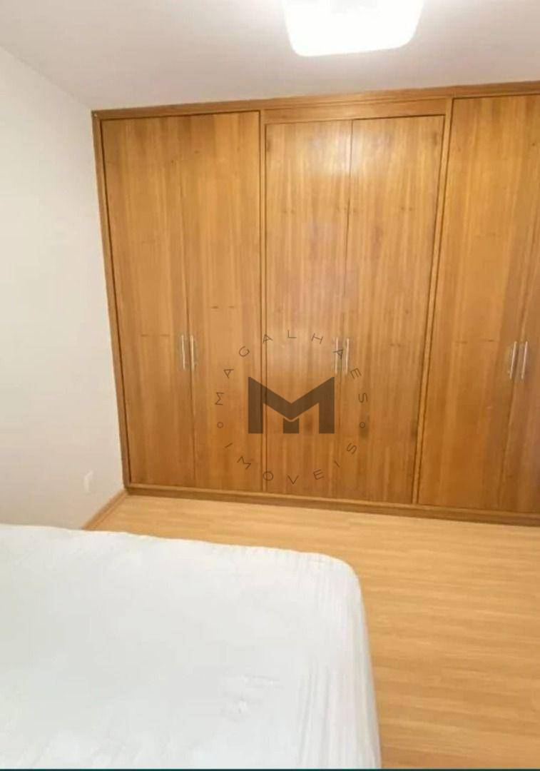 Apartamento à venda com 4 quartos, 160m² - Foto 4