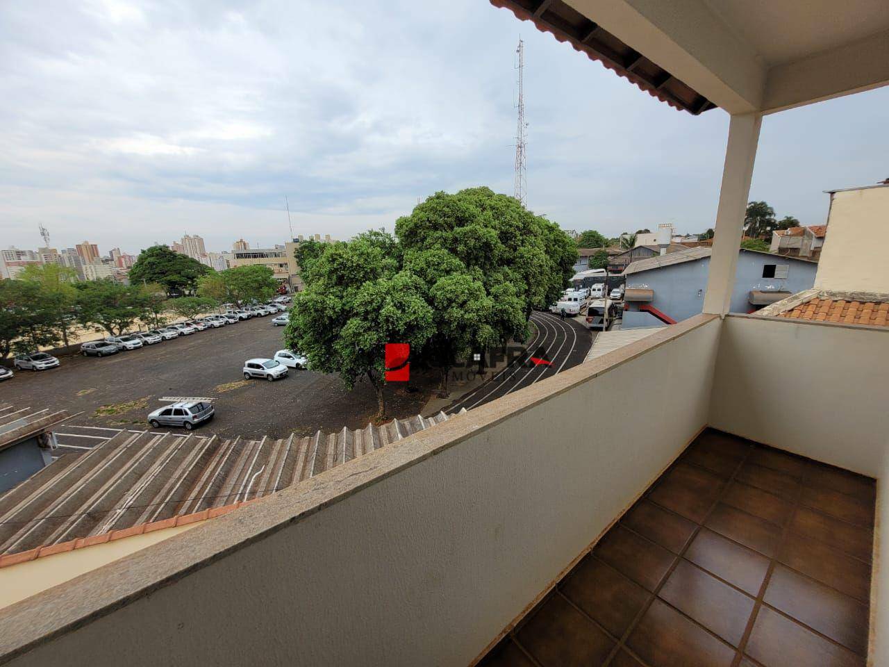 Sobrado à venda e aluguel com 4 quartos, 316m² - Foto 25