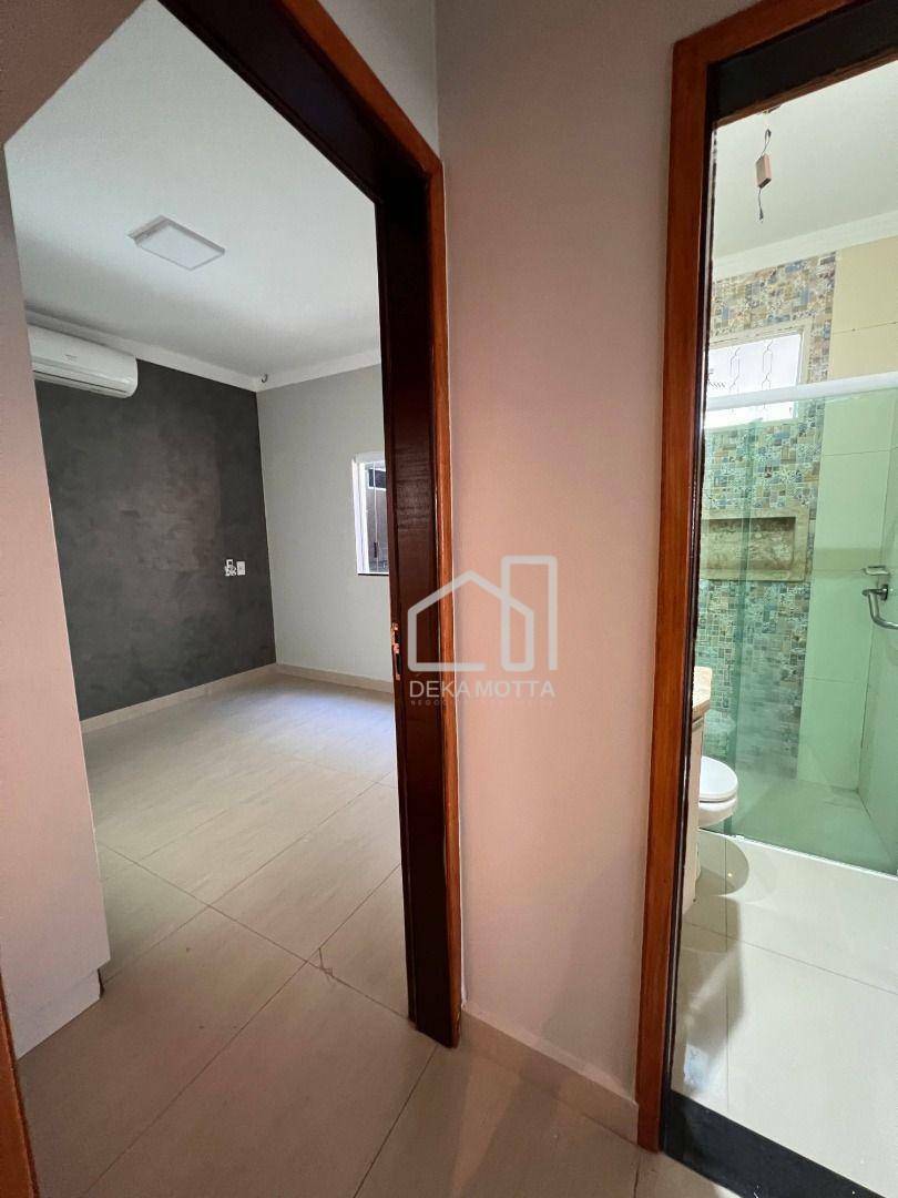 Casa à venda com 3 quartos, 240m² - Foto 51