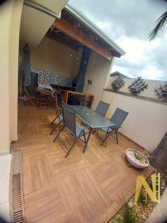 Casa à venda com 3 quartos, 98m² - Foto 35