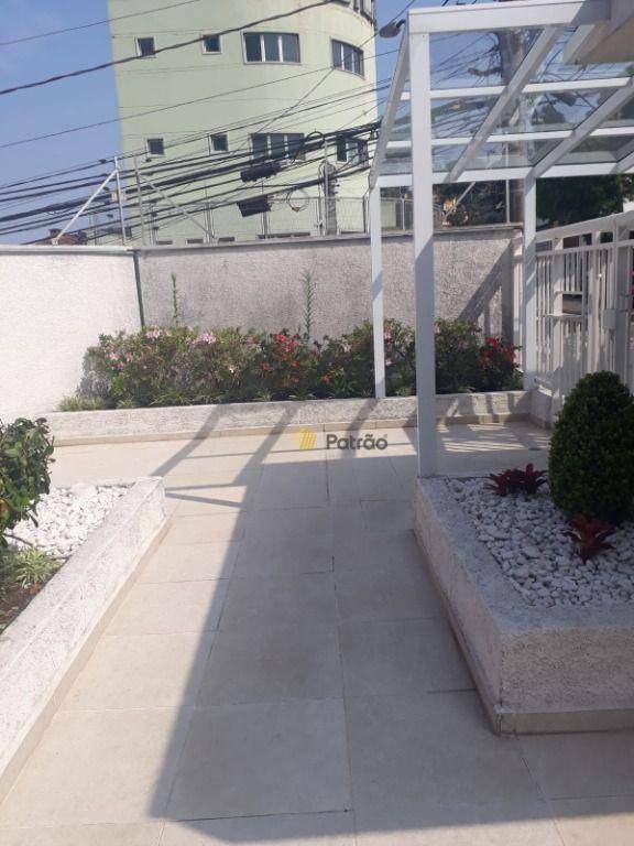 Apartamento para alugar com 2 quartos, 64m² - Foto 39